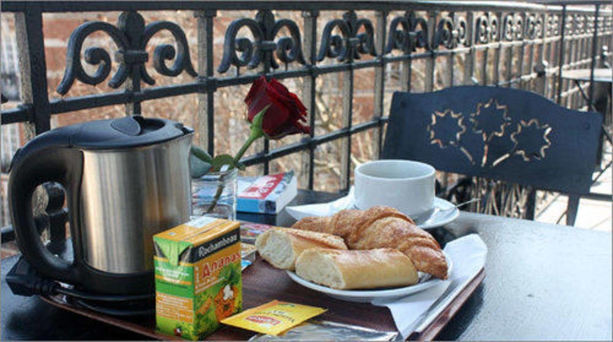 Hotel Baudin Παρίσι Εξωτερικό φωτογραφία